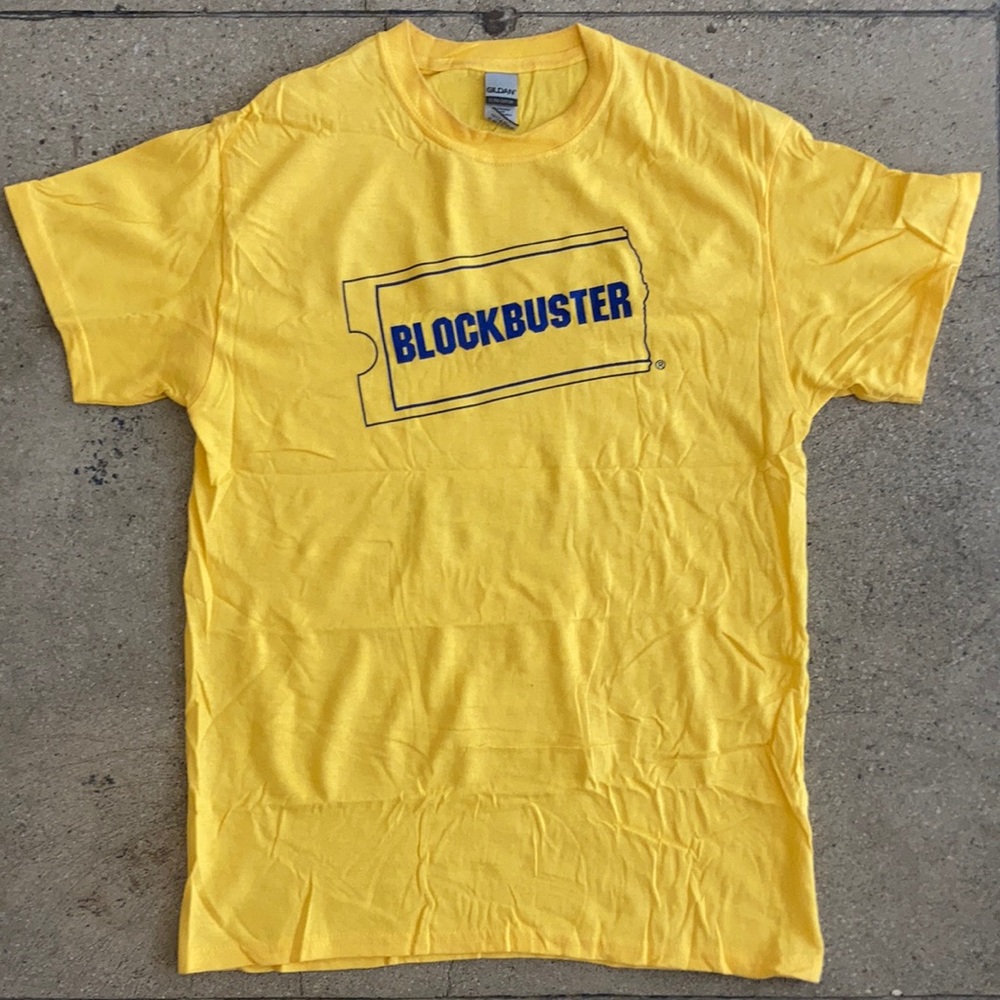 🍫📼 LAST BLOCKBUSTER Tee Shirt Size Medium 100% Cotton Bend, Oregon 1990s 📼🍿